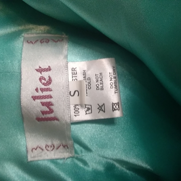 Prom/ homecoming dress - Picture 5 of 5